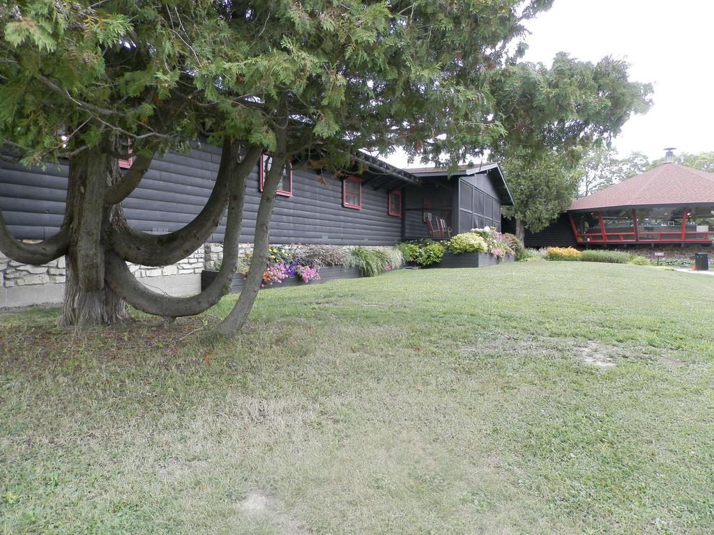 Killarney Mountain Lodge מראה חיצוני תמונה