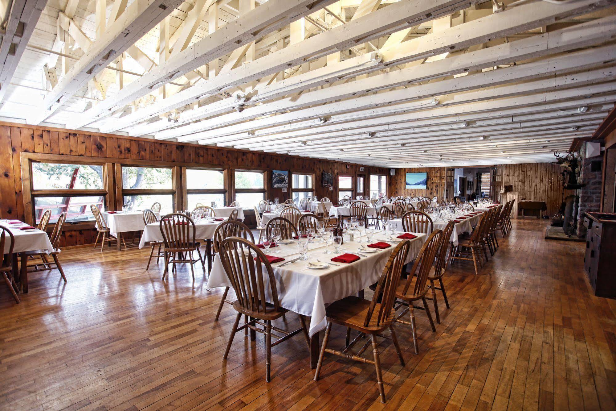 Killarney Mountain Lodge מראה חיצוני תמונה